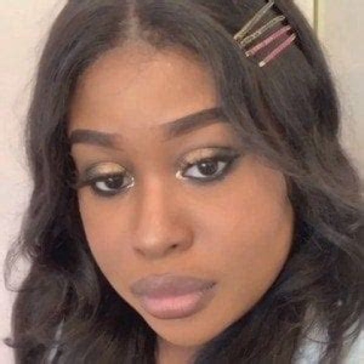 Victoria Adeyinka - Age, Family, Bio