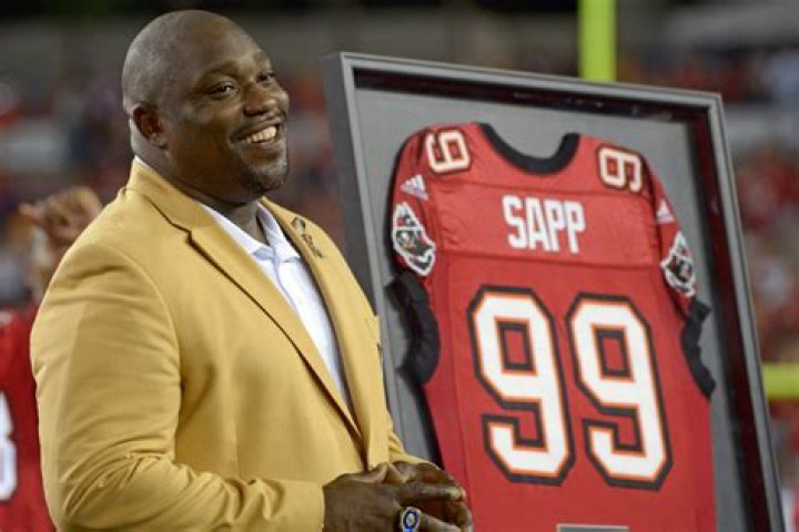 Warren Sapp Net Worth - Wiki, Age, Weight and Height, Relationships, Family, and More